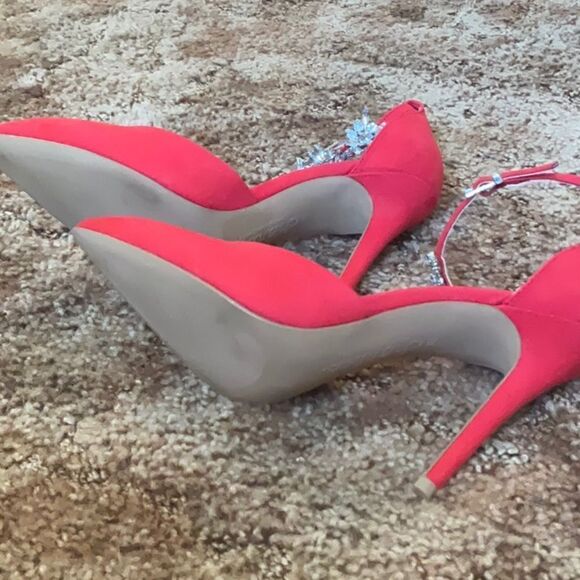 🔥 Take 50% OFF- Charles David Penni Red Textile Ankle Wrap Heels Shoe, Size-9M - Picture 8 of 9